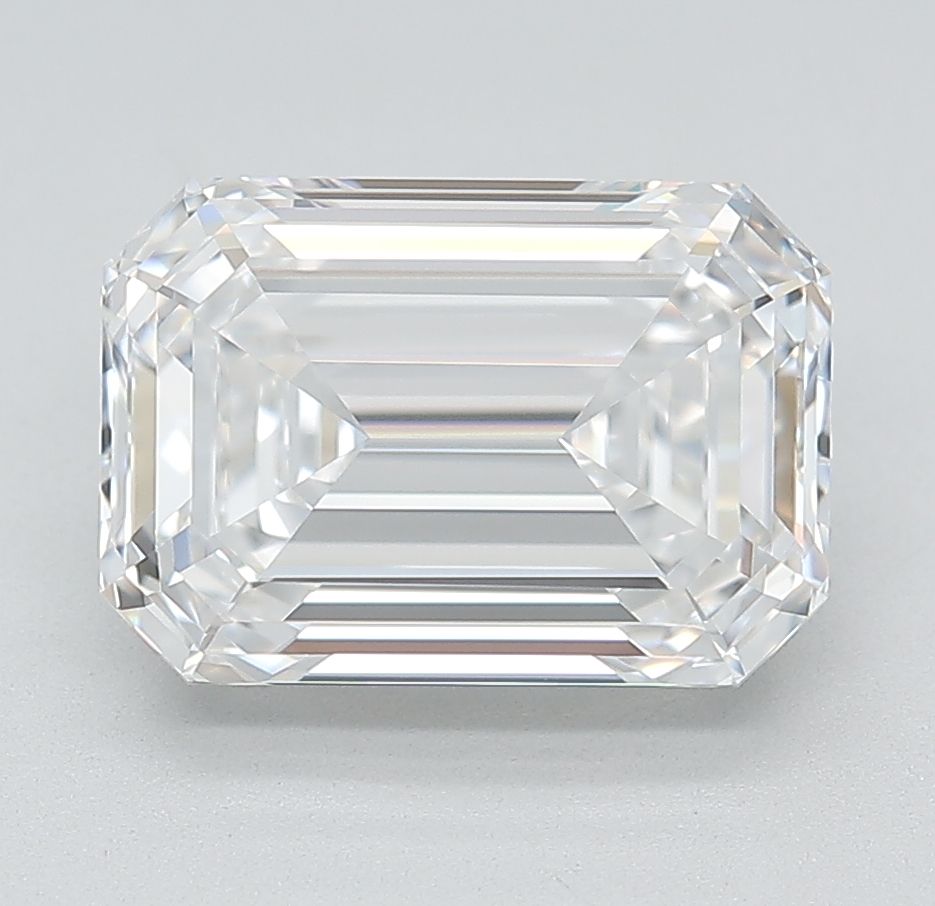 3.95 ct. emerald Lab Grown Diamond front image