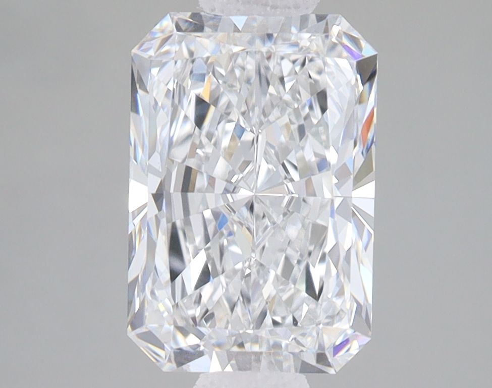 2.58 ct. radiant Lab Grown Diamond front image