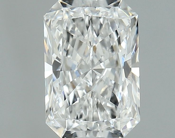 1.05 ct. radiant Lab Grown Diamond front image
