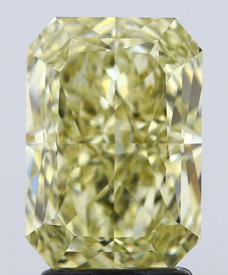 3.01 ct Radiant diamond