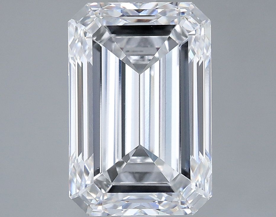 4.05 ct. emerald Lab Grown Diamond front image