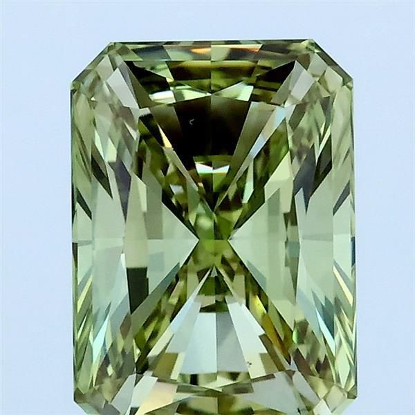 2.01 ct Radiant diamond