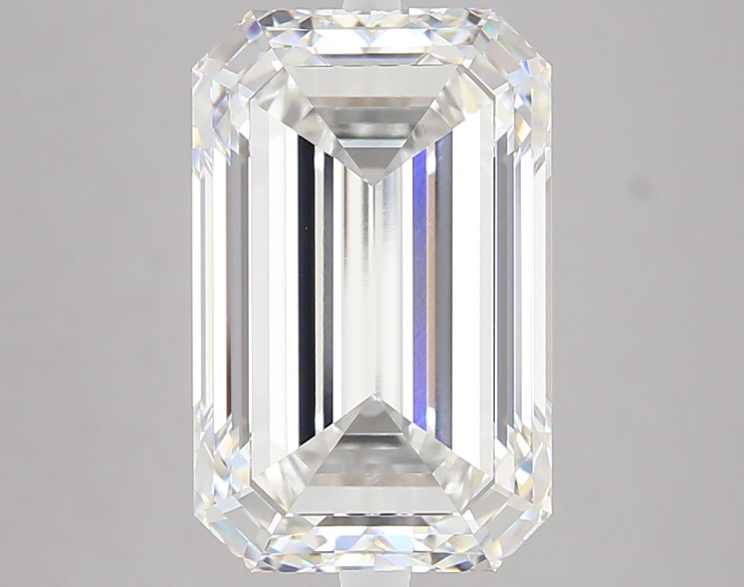 7.01 ct. emerald Lab Grown Diamond front image