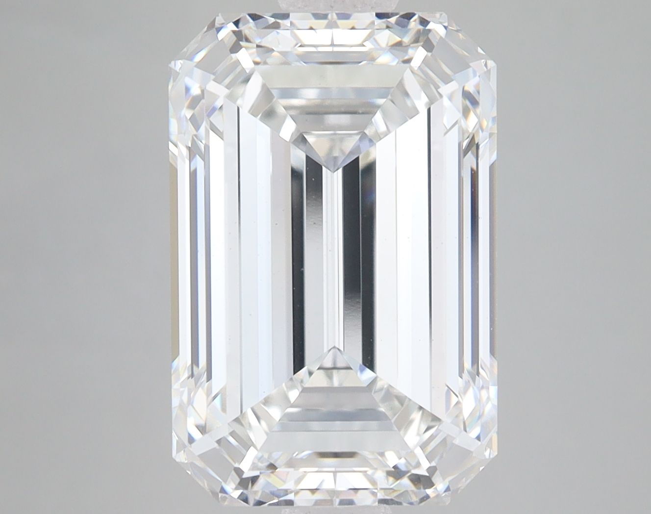 7.81 ct. emerald Lab Grown Diamond front image