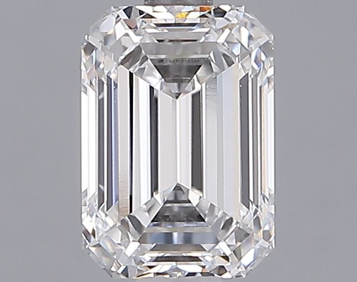 1.52 ct. emerald Lab Grown Diamond front image