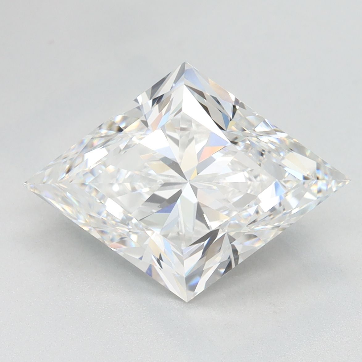 3.05 ct lab-grown Lozenge Diamond