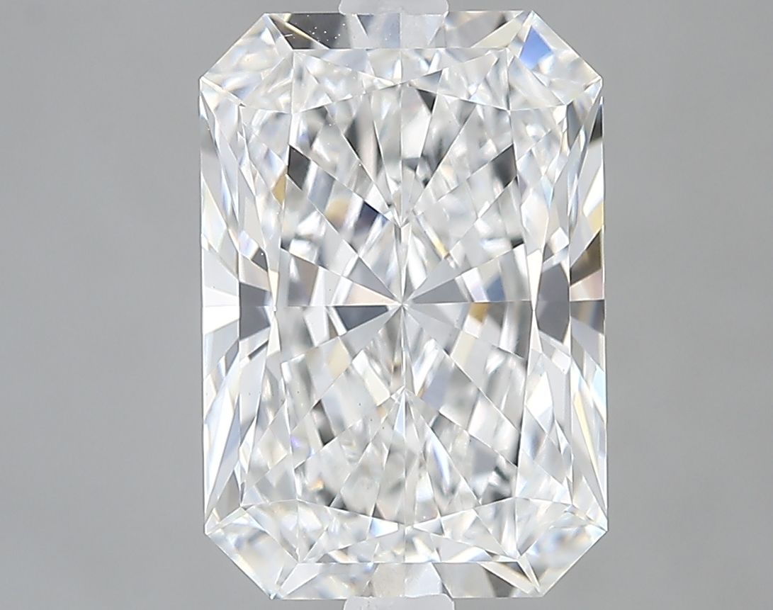 3.17 ct. radiant Lab Grown Diamond front image