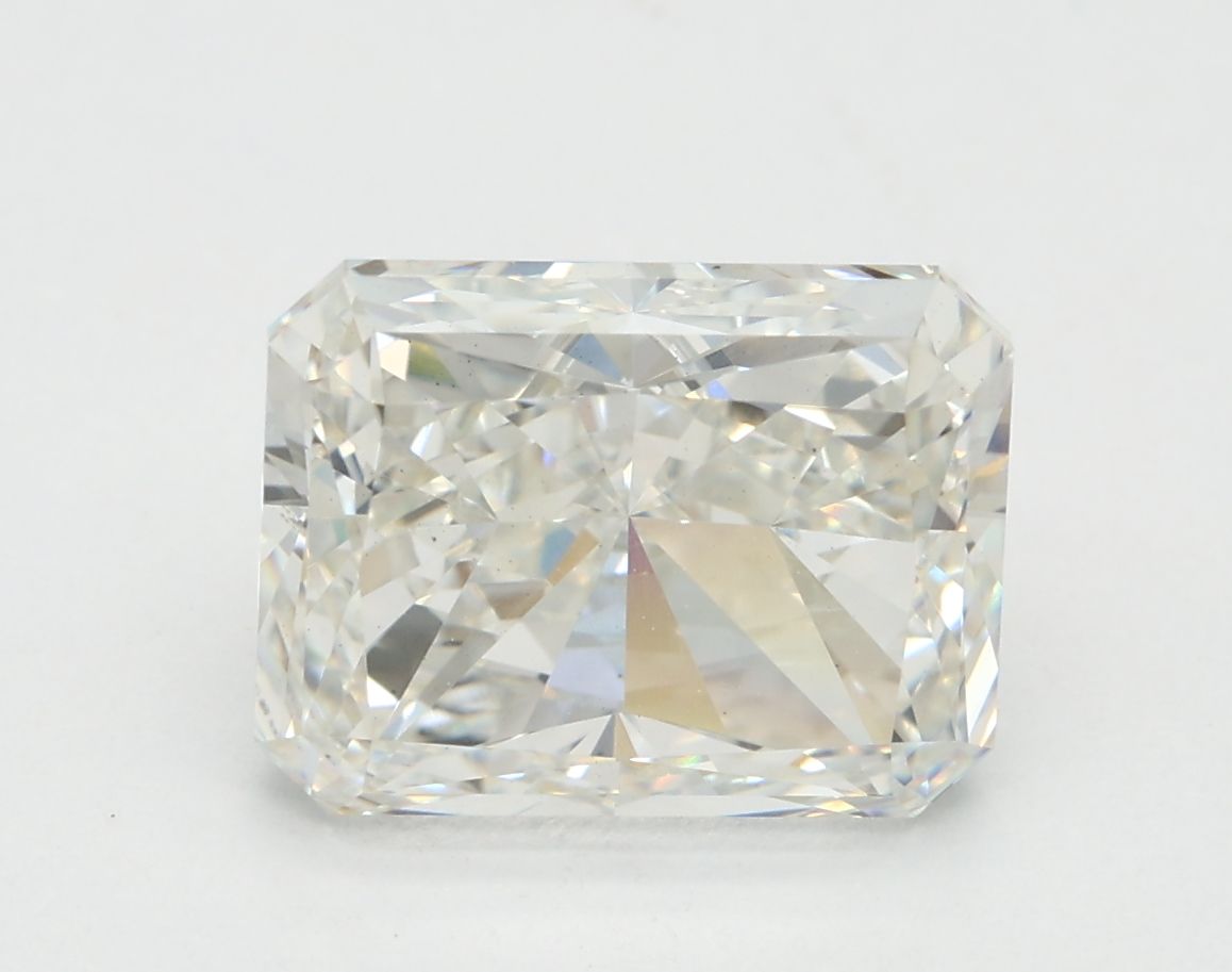 3.03 ct Radiant diamond
