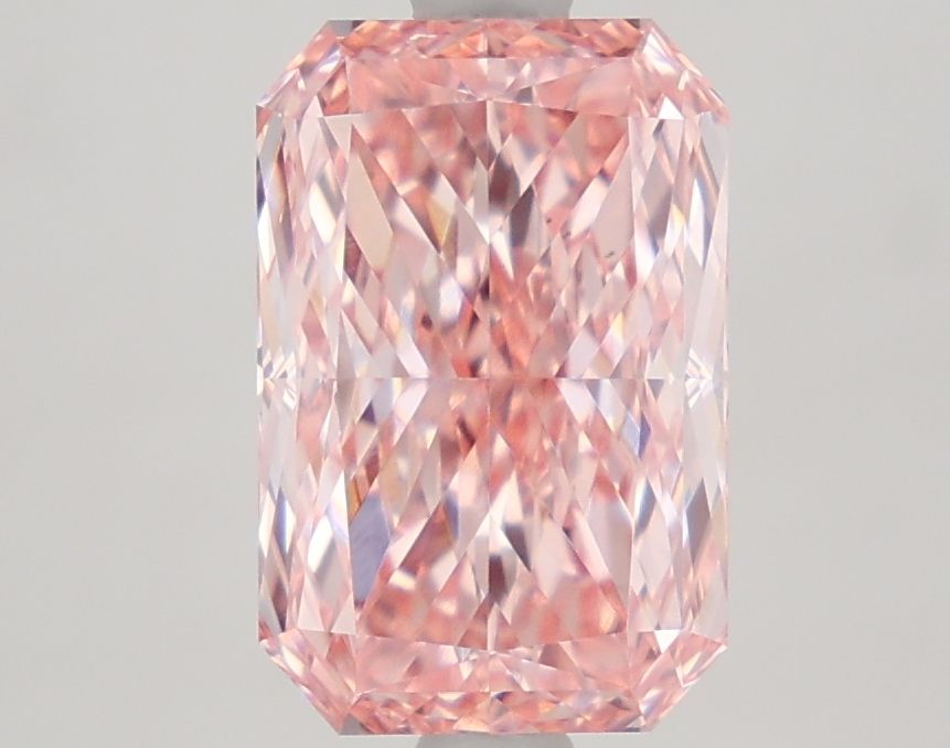 2.76 ct Radiant diamond