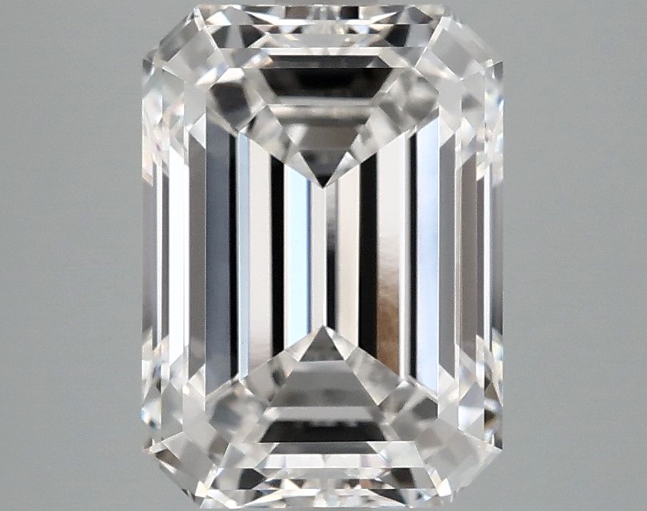 4.05 ct. emerald Lab Grown Diamond front image