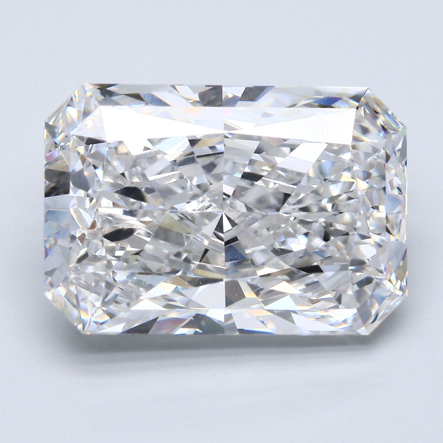 14.00 ct. radiant Lab Grown Diamond front image