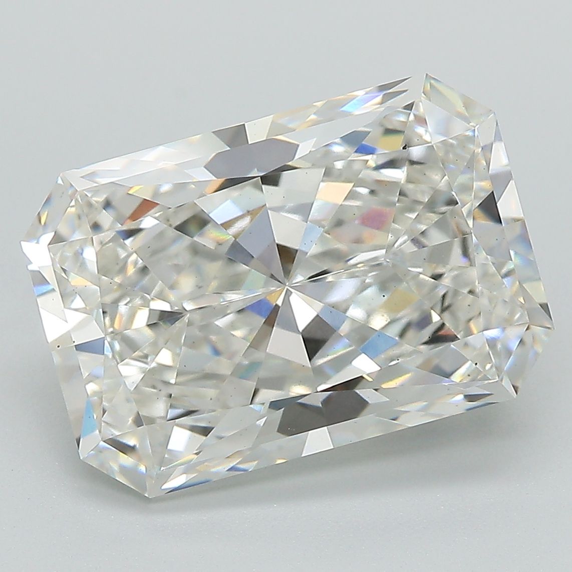 6.85 ct. radiant Lab Grown Diamond front image