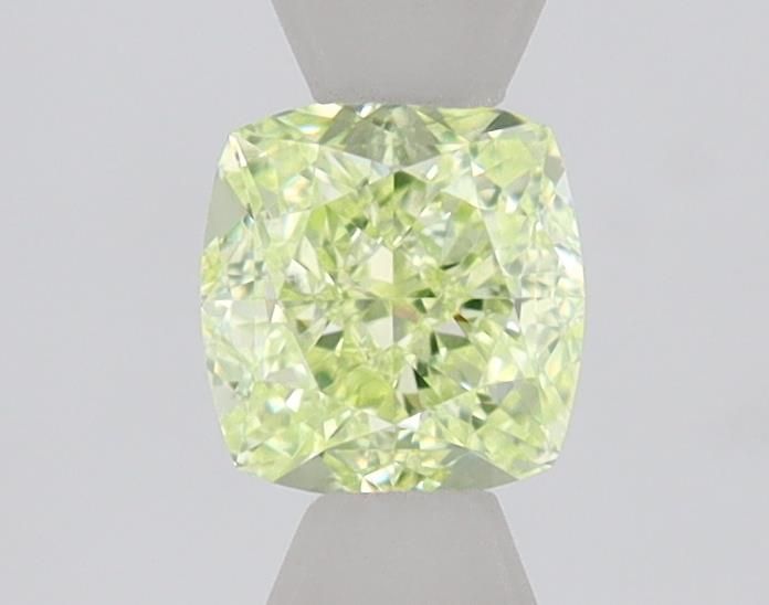 Diament 0.8 ct Fancy Green/VS2