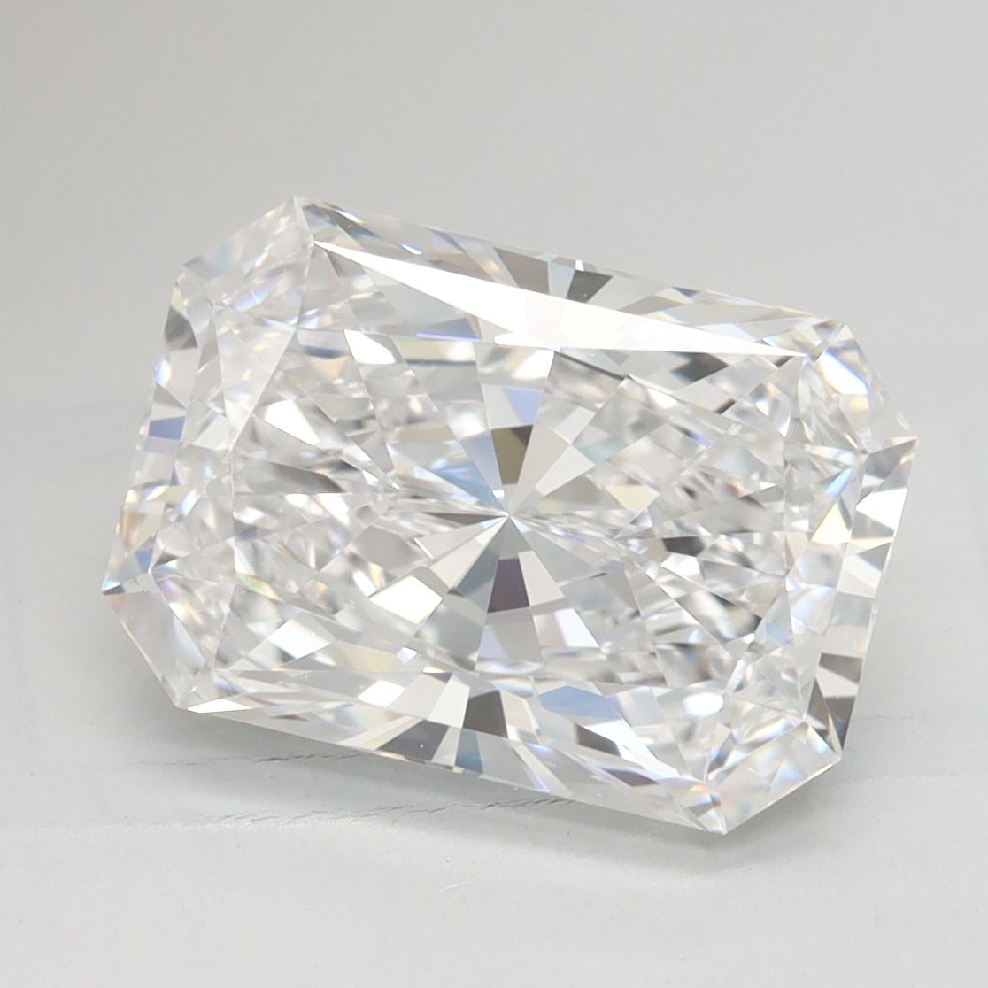 2.70 ct. radiant Lab Grown Diamond front image