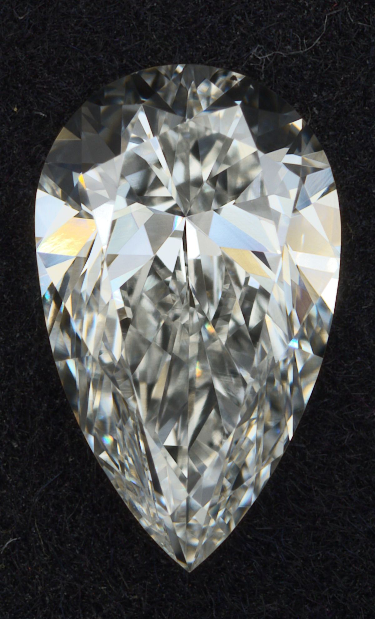 0.80 ct. pear Lab Grown Diamond front image