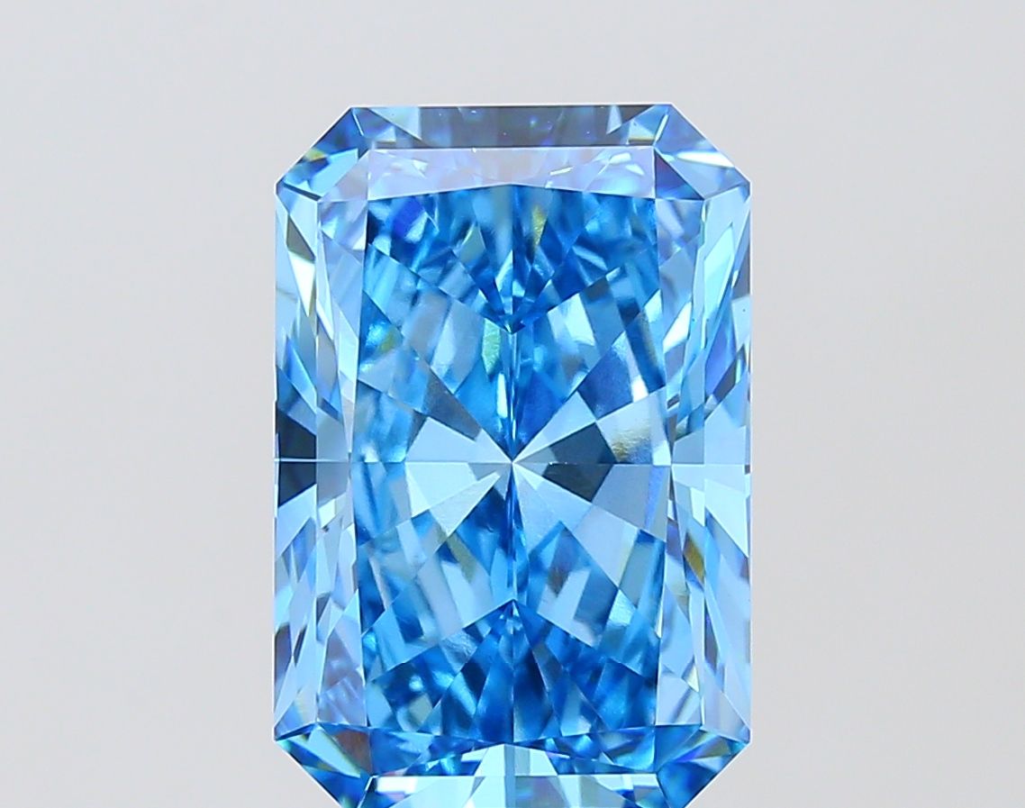 8.10 ct. radiant Lab Grown Diamond front image