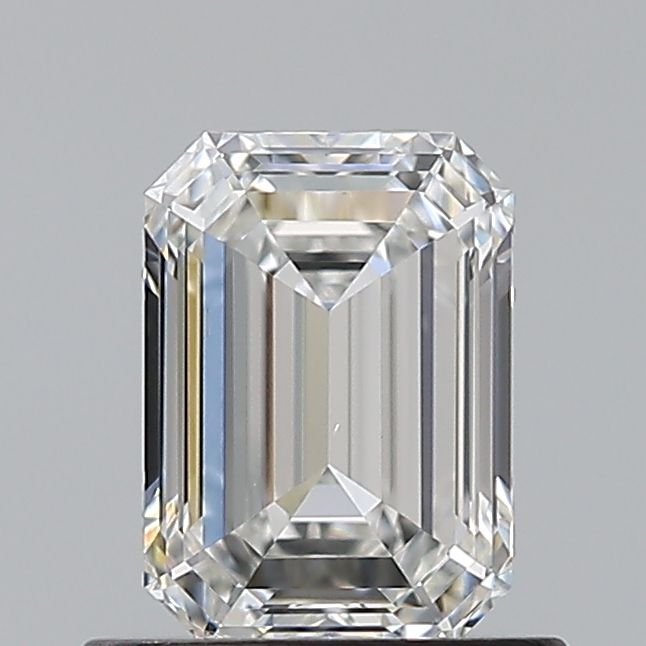 0.80 ct Emerald diamond