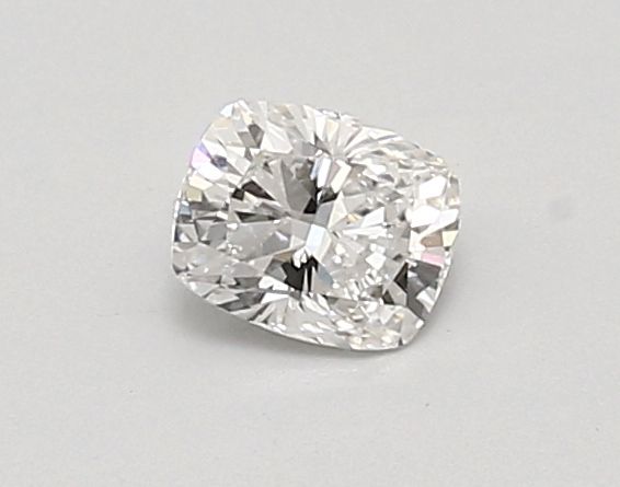 0.45 ct lab-grown Cushion modified Diamond