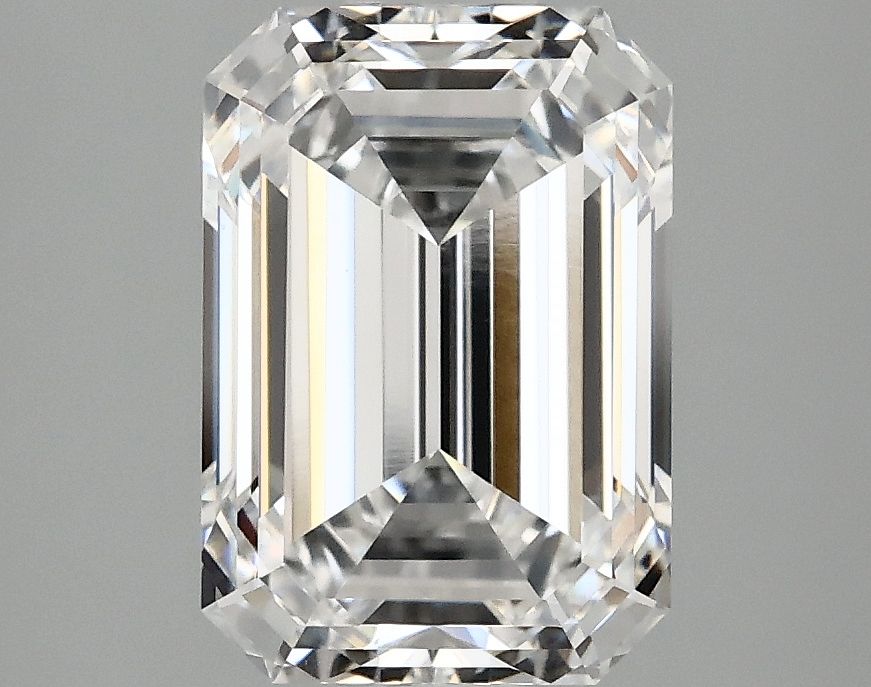 2.54 ct. emerald Lab Grown Diamond front image