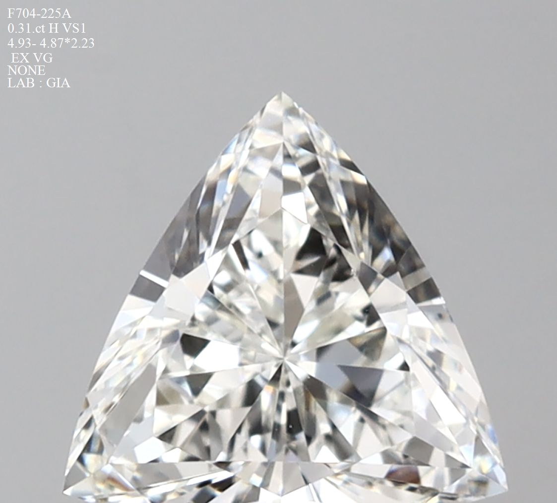 0.31 ct Triangular Diamond