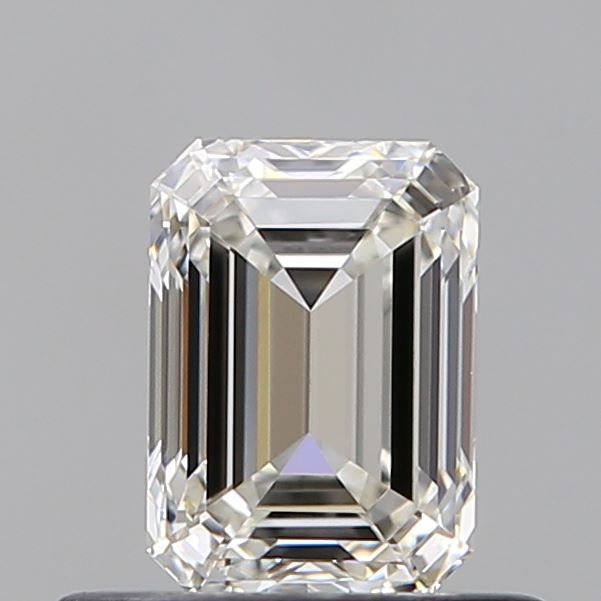 0.61 ct Emerald diamond