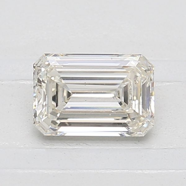 1.00 ct. emerald Lab Grown Diamond front image