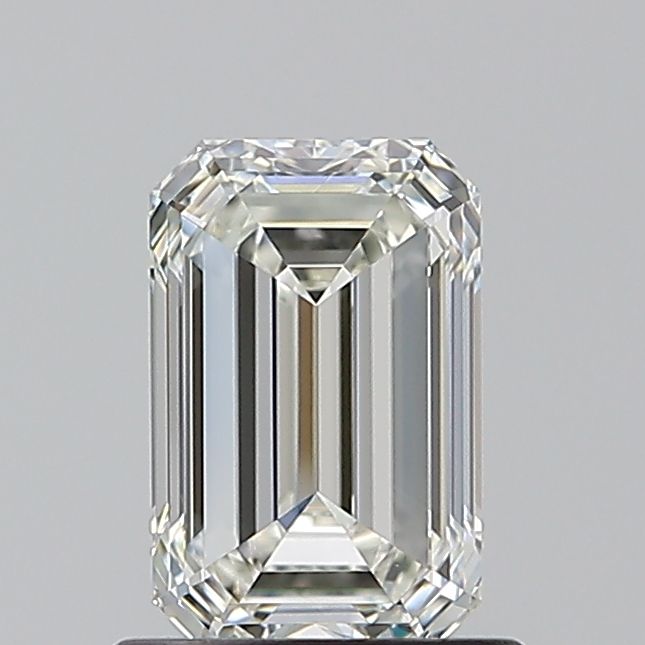 0.90 ct Emerald diamond
