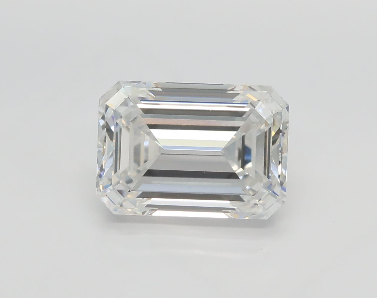 0.70 ct. emerald Lab Grown Diamond front image
