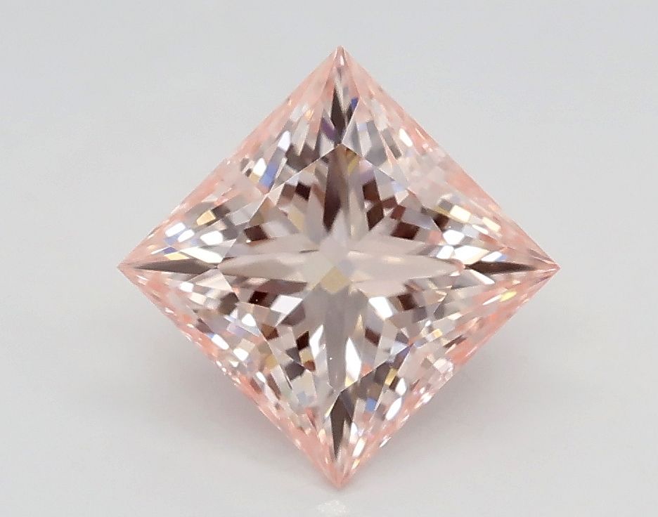 1.34 ct. princess Lab Grown Diamond front image