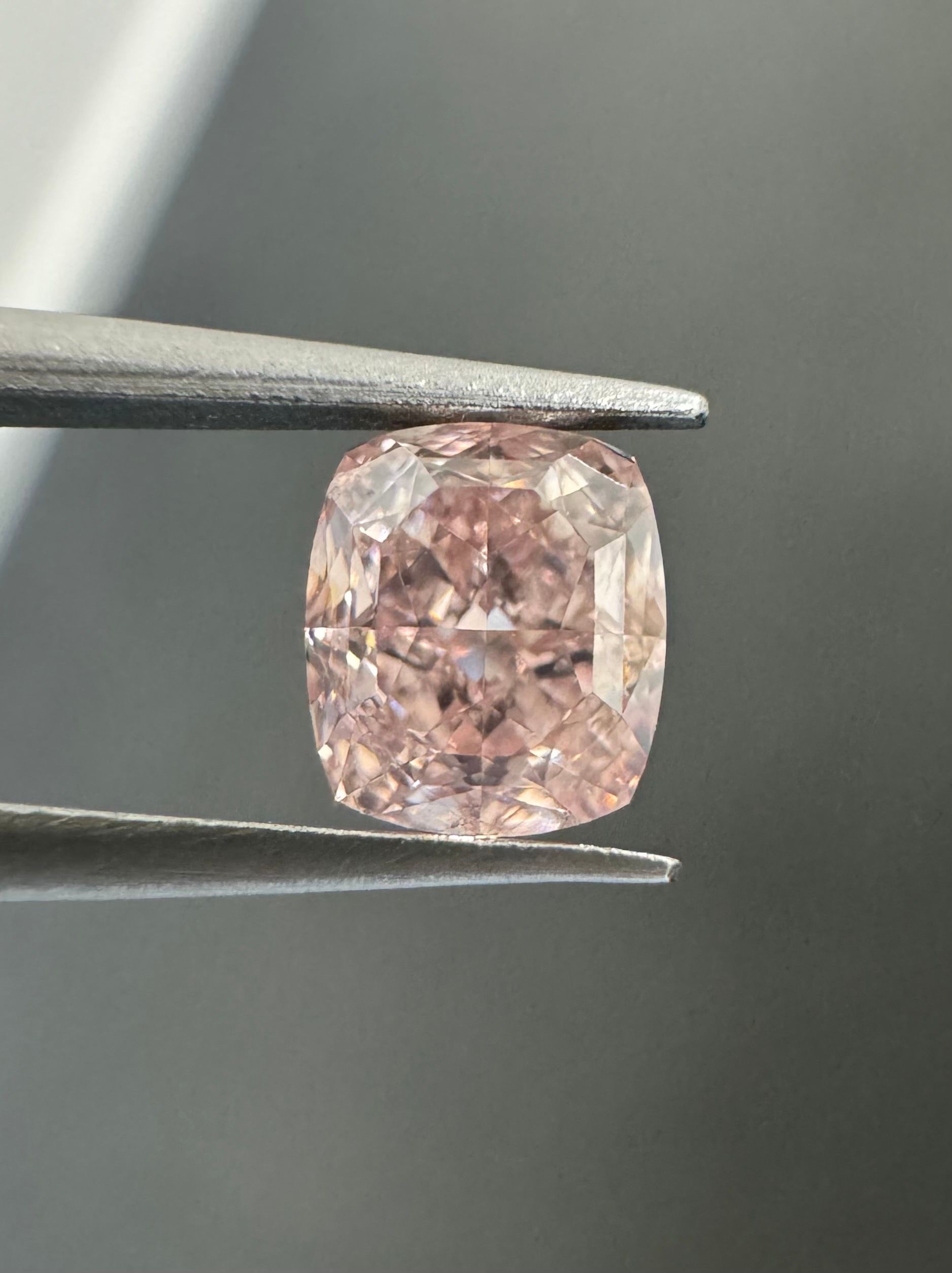 0.52 ct Cushion Brilliant diamond