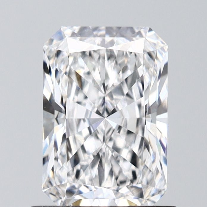 1.06 ct. radiant Lab Grown Diamond front image