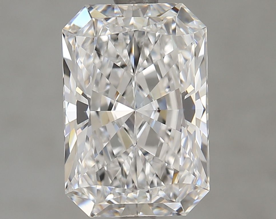 2.70 ct. radiant Lab Grown Diamond front image