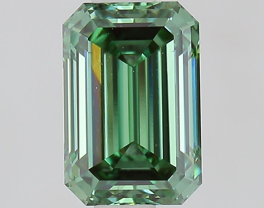 1.08 ct. emerald Lab Grown Diamond front image