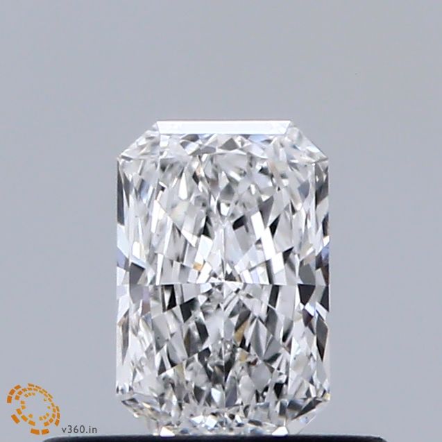 0.39 ct lab-grown Radiant Diamond