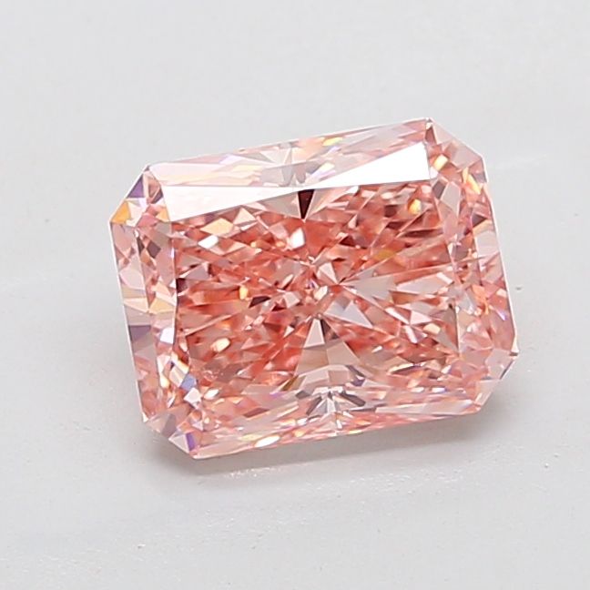 3.03 ct Radiant diamond