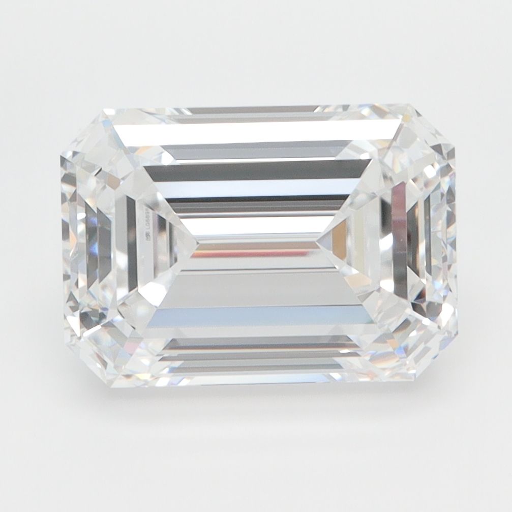 4.07 ct. emerald Lab Grown Diamond front image