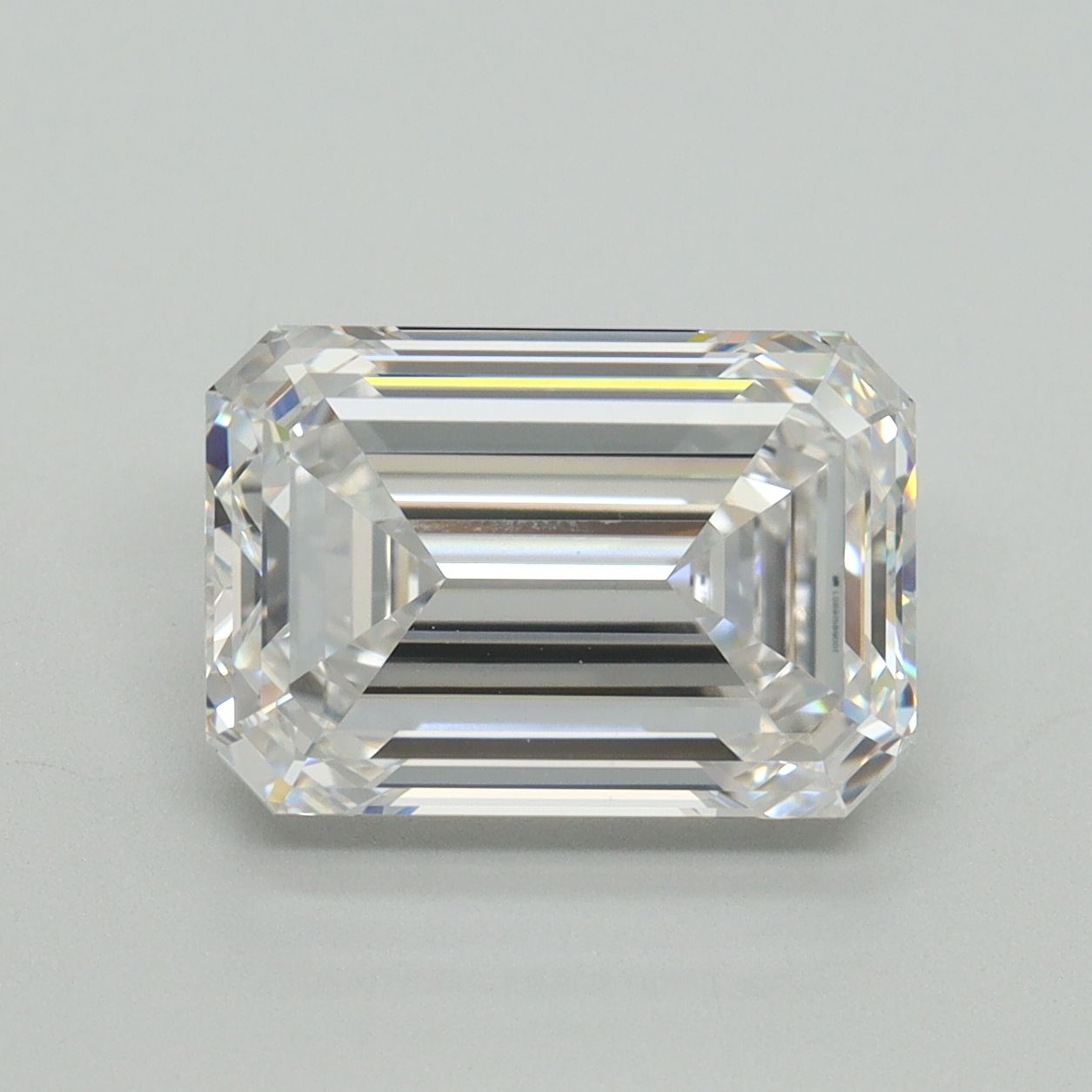 4.09 ct. emerald Lab Grown Diamond front image