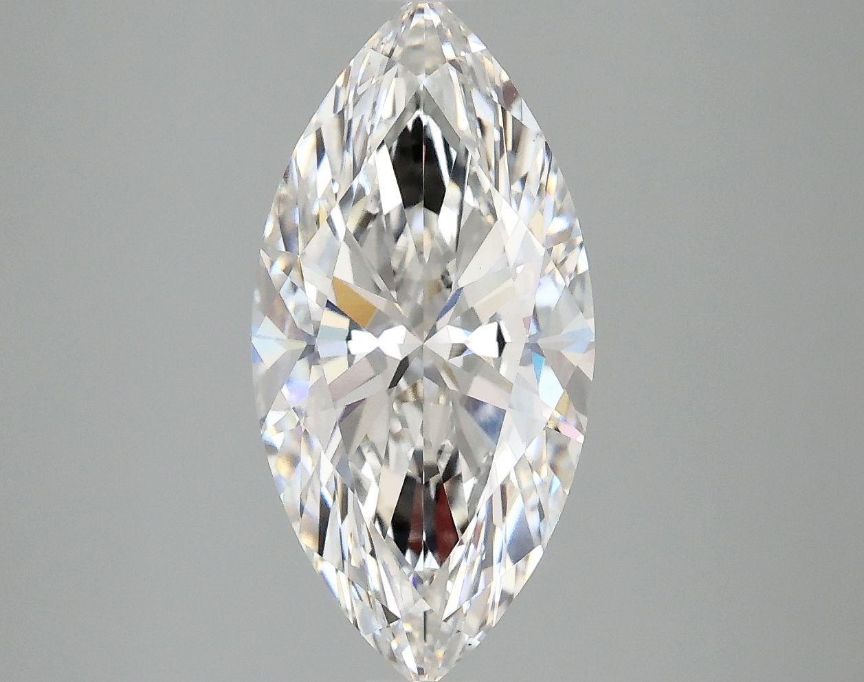 3.04 carat e VS2 EX Cut IGI marquise diamond