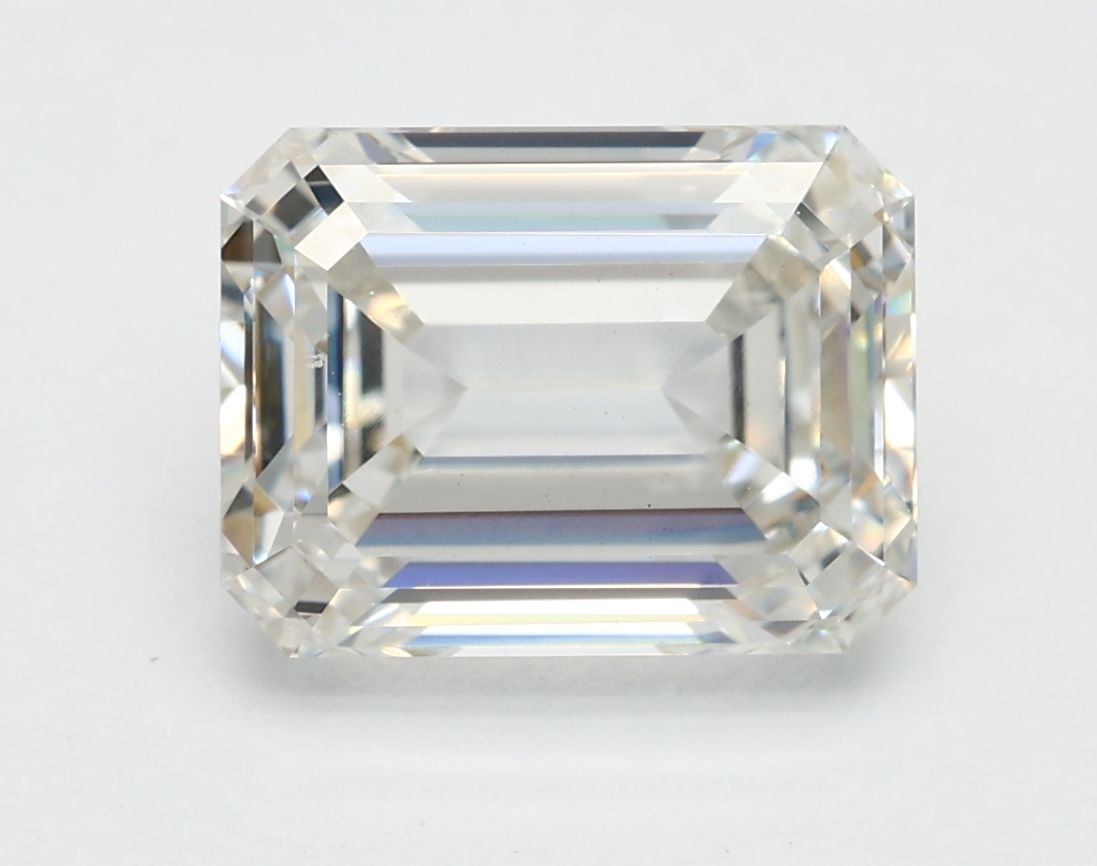 3.01 ct Emerald diamond