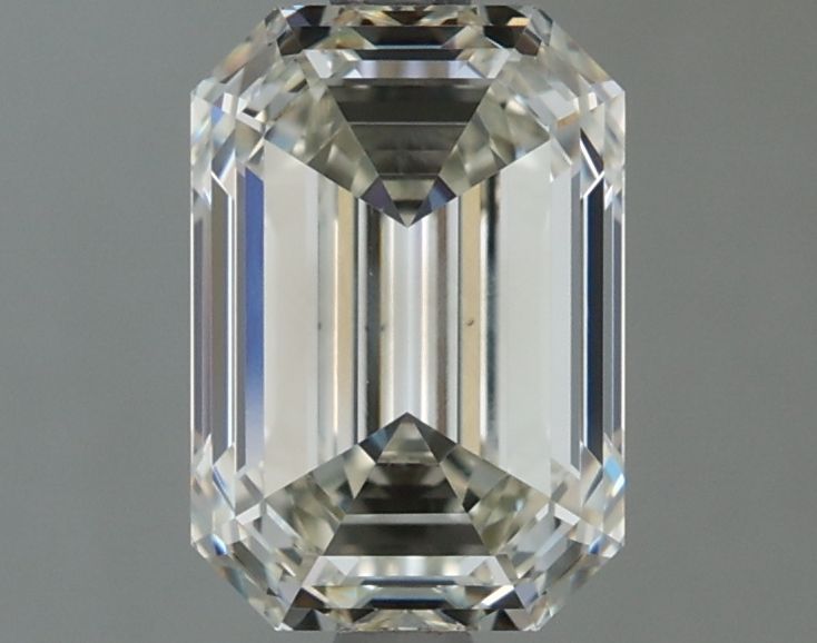 2.01ct Emerald diamond