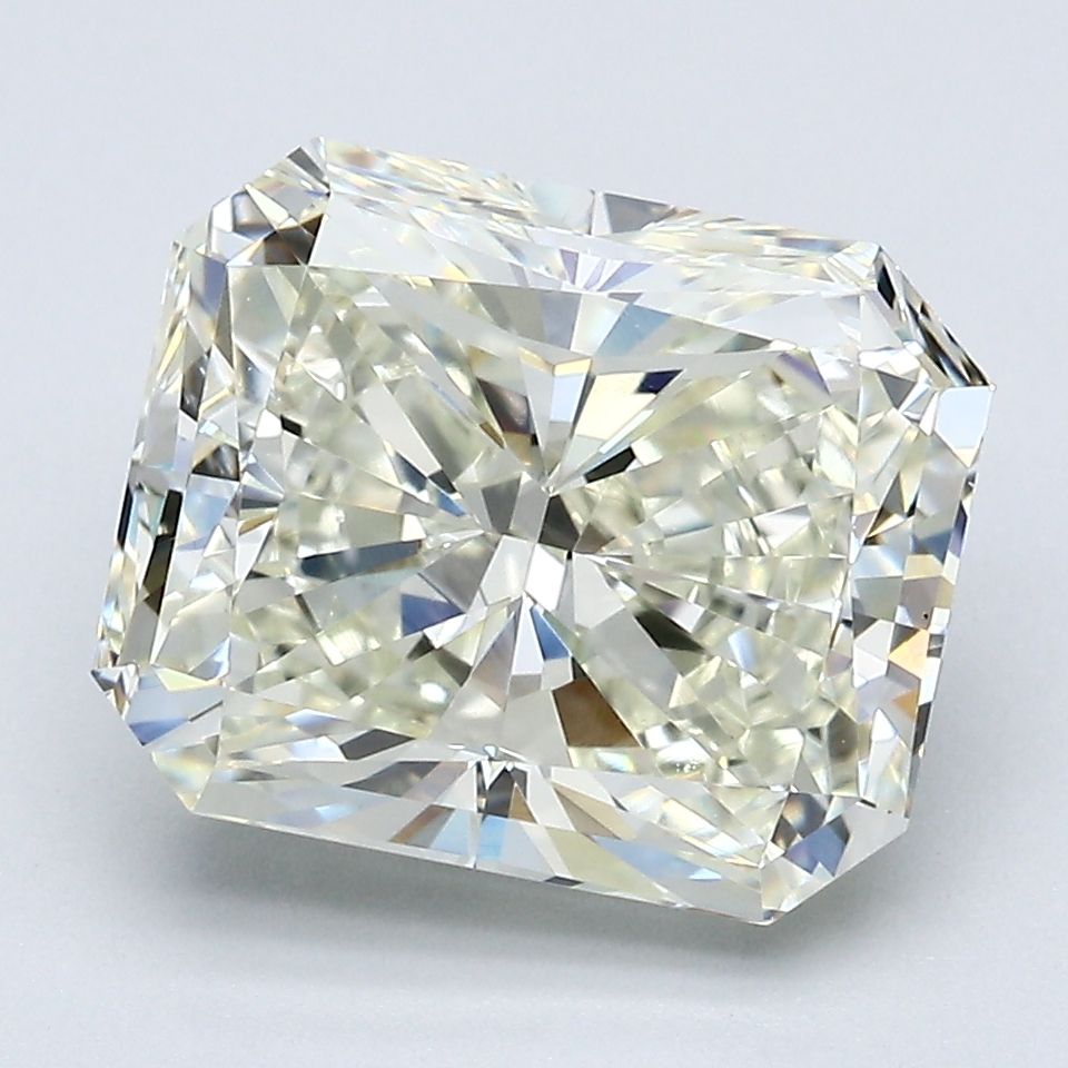 5.01ct Radiant diamond