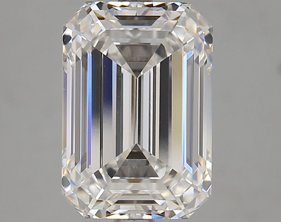 Diamant Émeraude 4.51 ct - Couleur F - Pureté VVS2