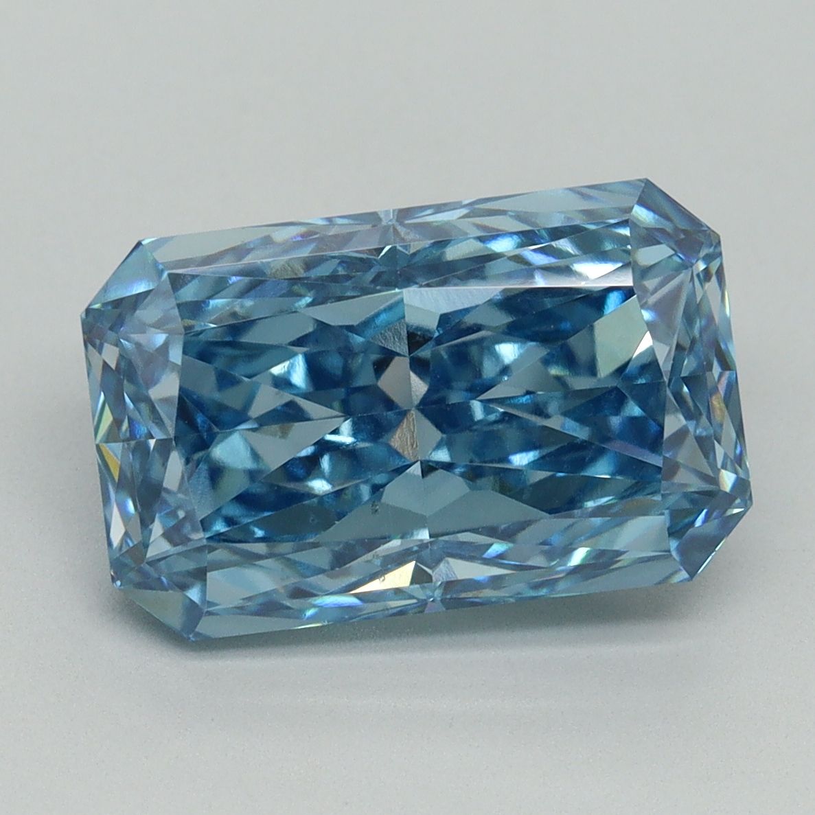 5.05 ct. radiant Lab Grown Diamond front image