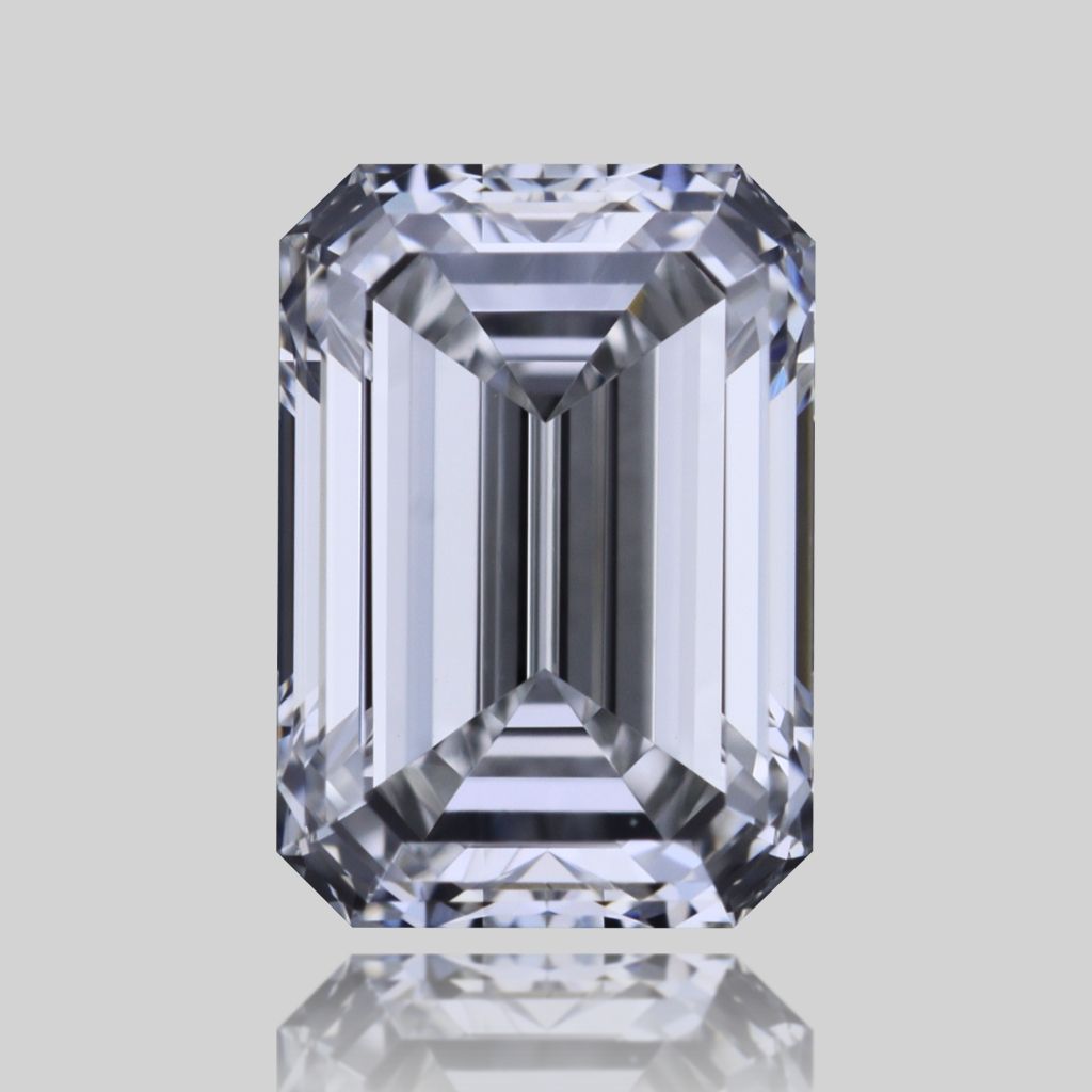 0.51 ct Emerald diamond