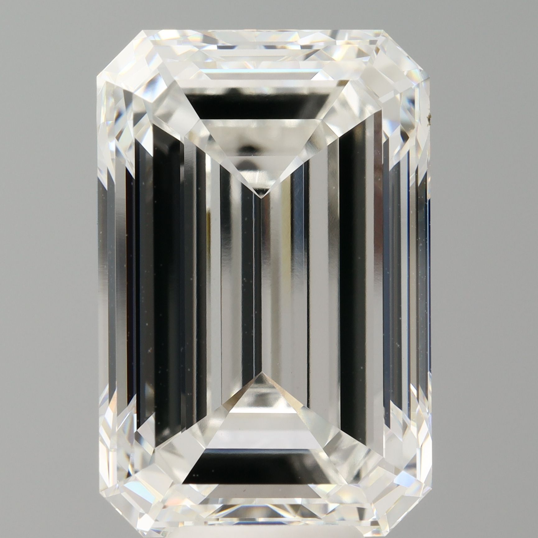 10.10 ct. emerald Lab Grown Diamond front image
