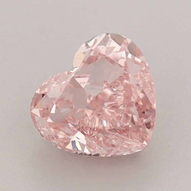 1.69 ct. heart Lab Grown Diamond front image