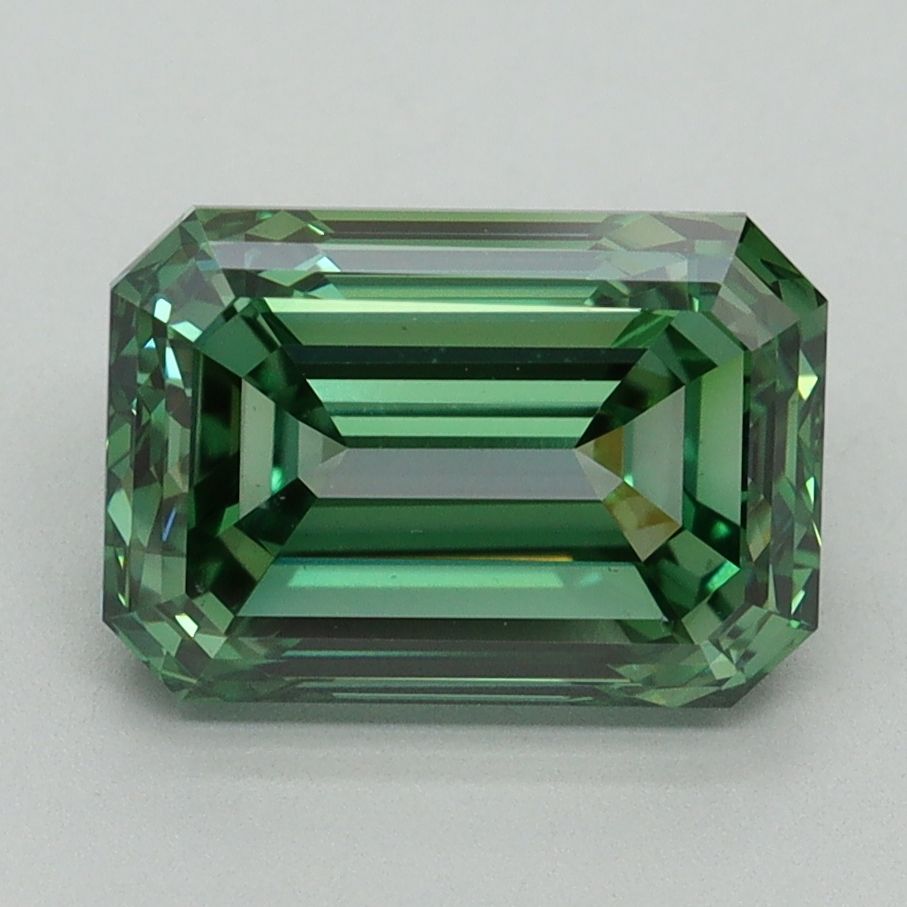 3.10 ct Emerald diamond