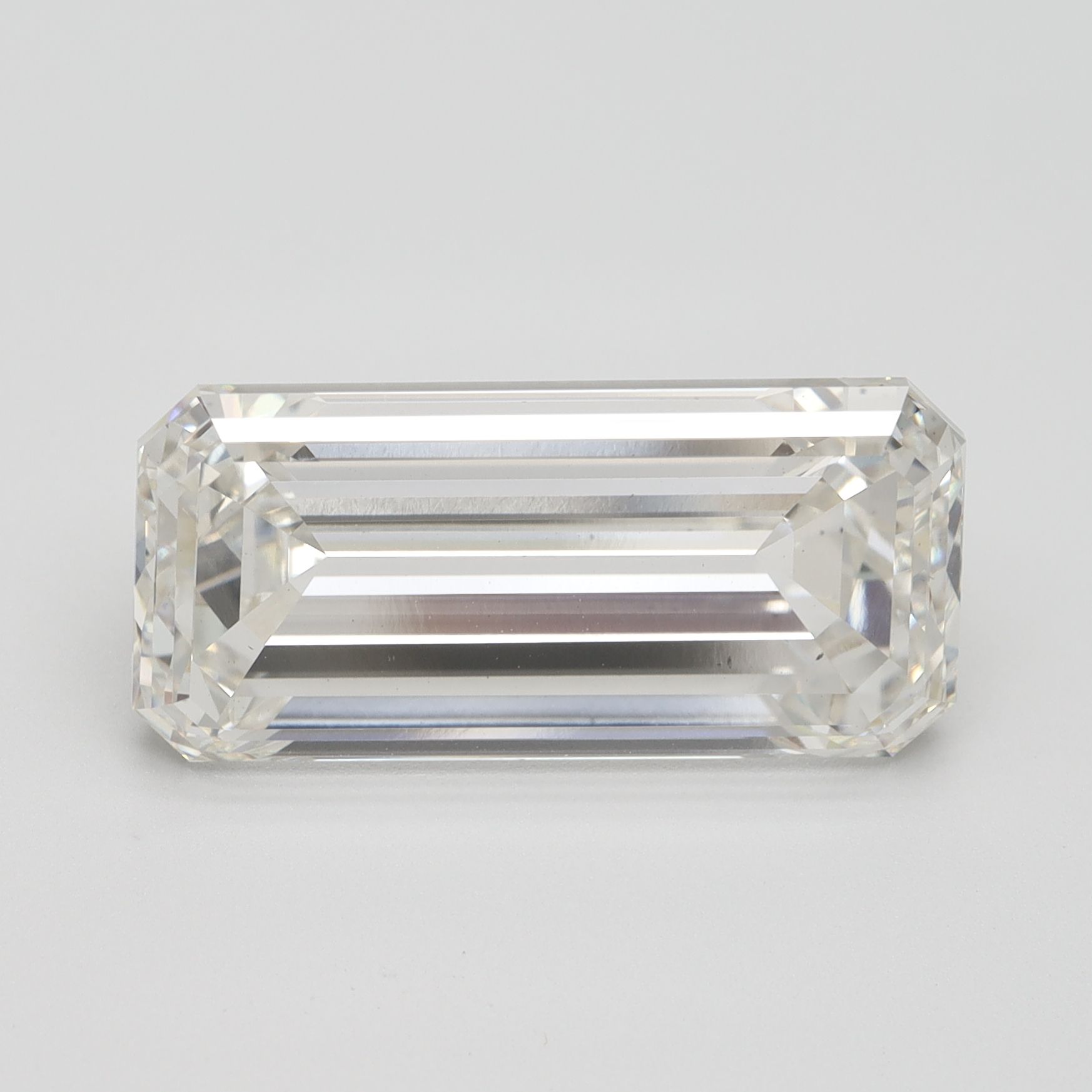 10.04 ct. emerald Lab Grown Diamond front image
