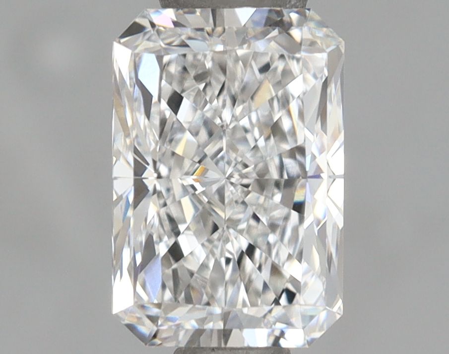 1.07 ct. radiant Lab Grown Diamond front image