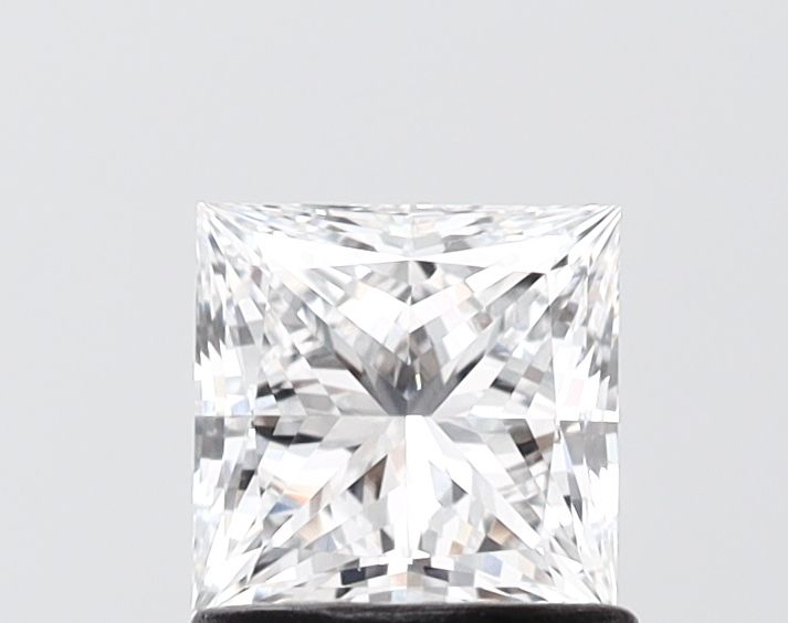 1.05 ct. princess Lab Grown Diamond front image